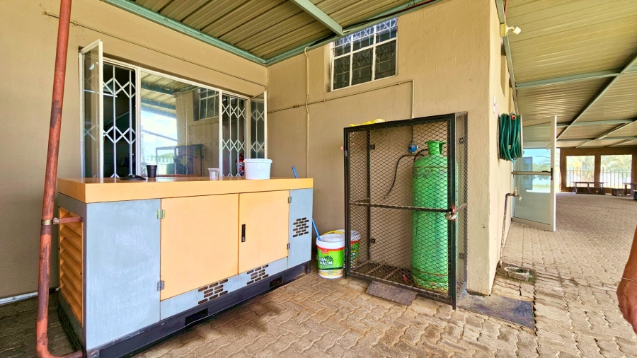  Bedroom Property for Sale in Oranjeville Free State